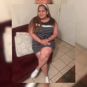 Meet your Posher, Alicia